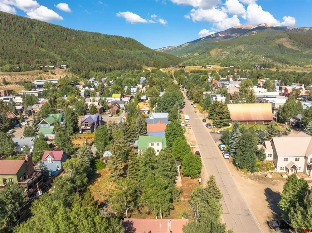 422 Sopris Avenue Crested Butte, CO 81224