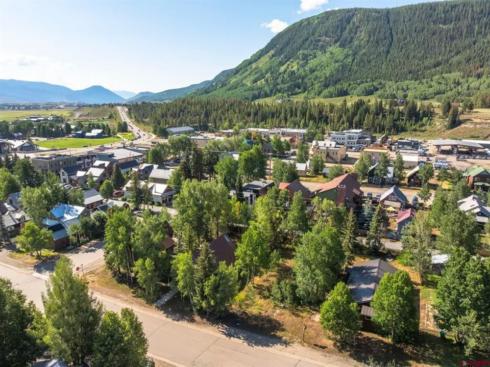 422 Sopris Avenue Crested Butte, CO 81224