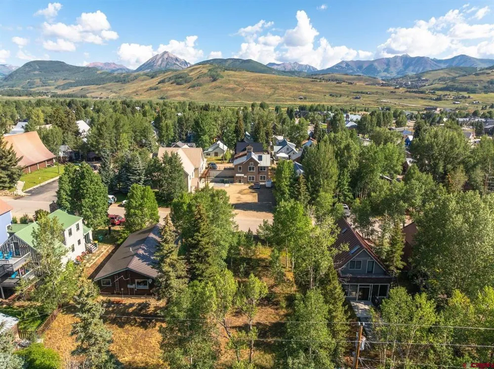 422 Sopris Avenue Crested Butte, CO 81224
