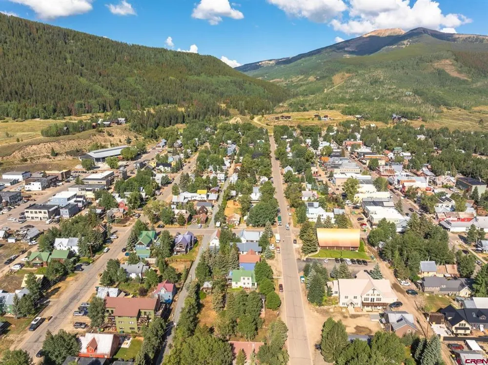 422 Sopris Avenue Crested Butte, CO 81224