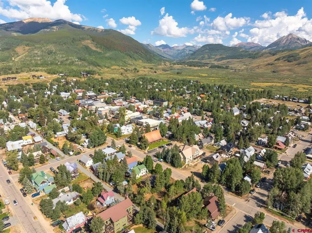 422 Sopris Avenue Crested Butte, CO 81224