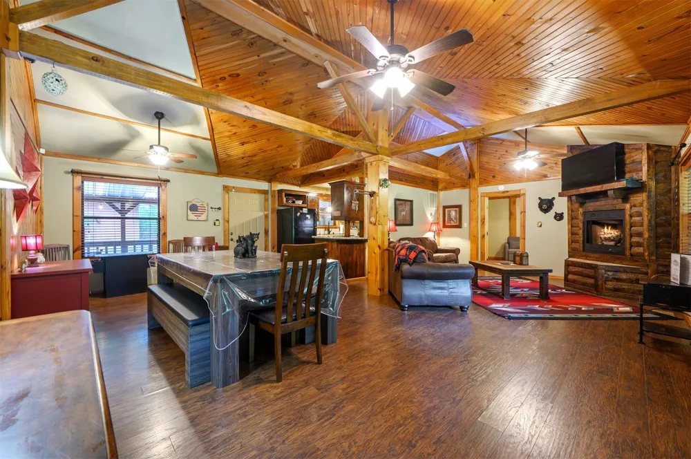 47 Tahnee Lane Broken Bow, OK 74728