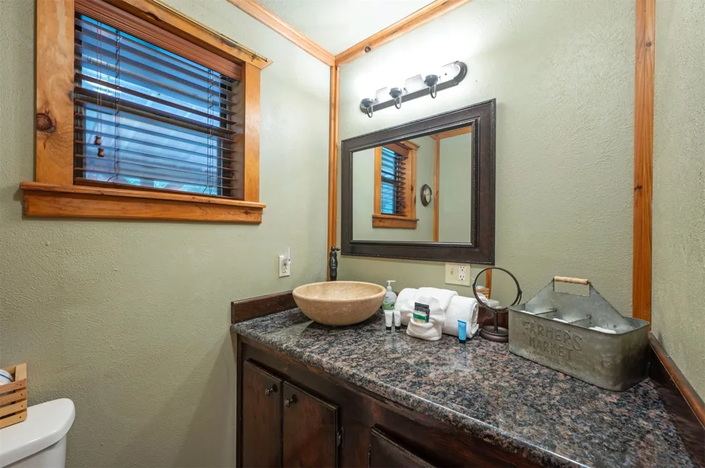 47 Tahnee Lane Broken Bow, OK 74728