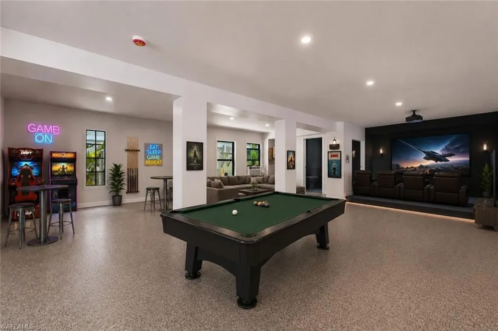 2795 Beach Road #B Englewood, FL 34223