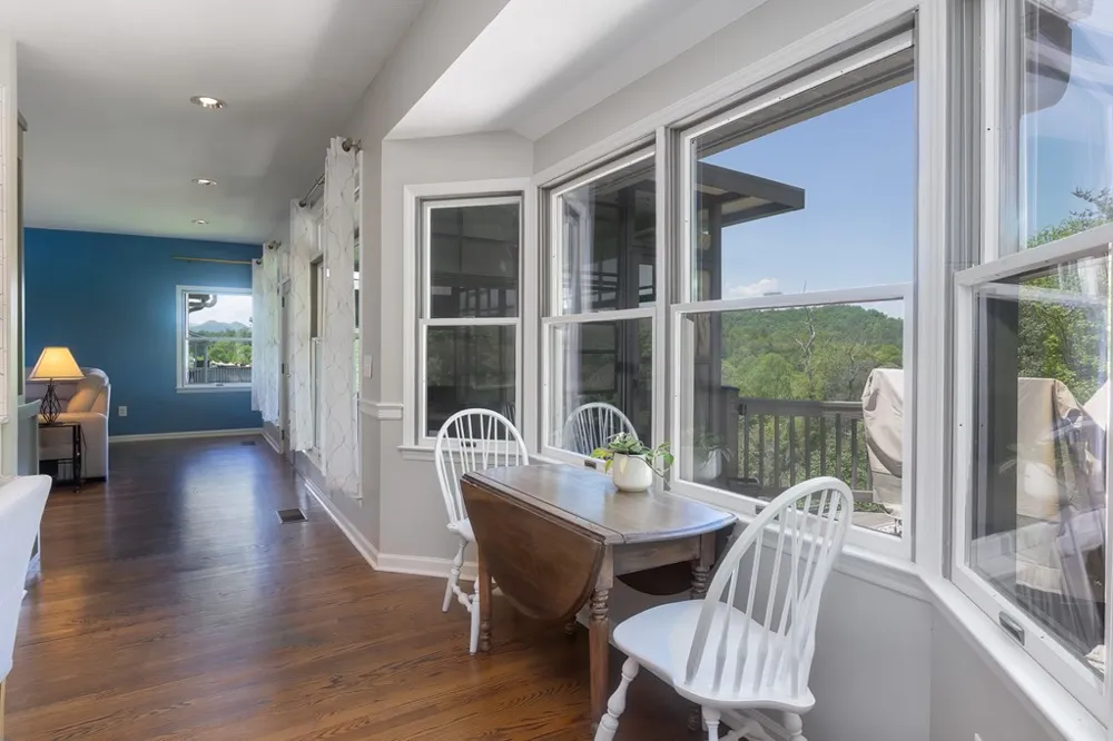 LAUREN LN Franklin, NC 28734