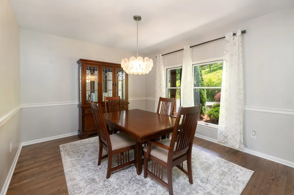 LAUREN LN Franklin, NC 28734