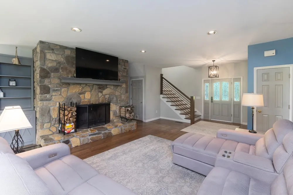 LAUREN LN Franklin, NC 28734