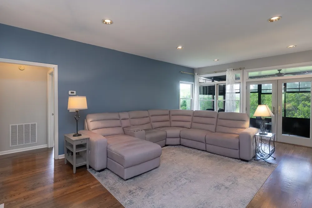 LAUREN LN Franklin, NC 28734
