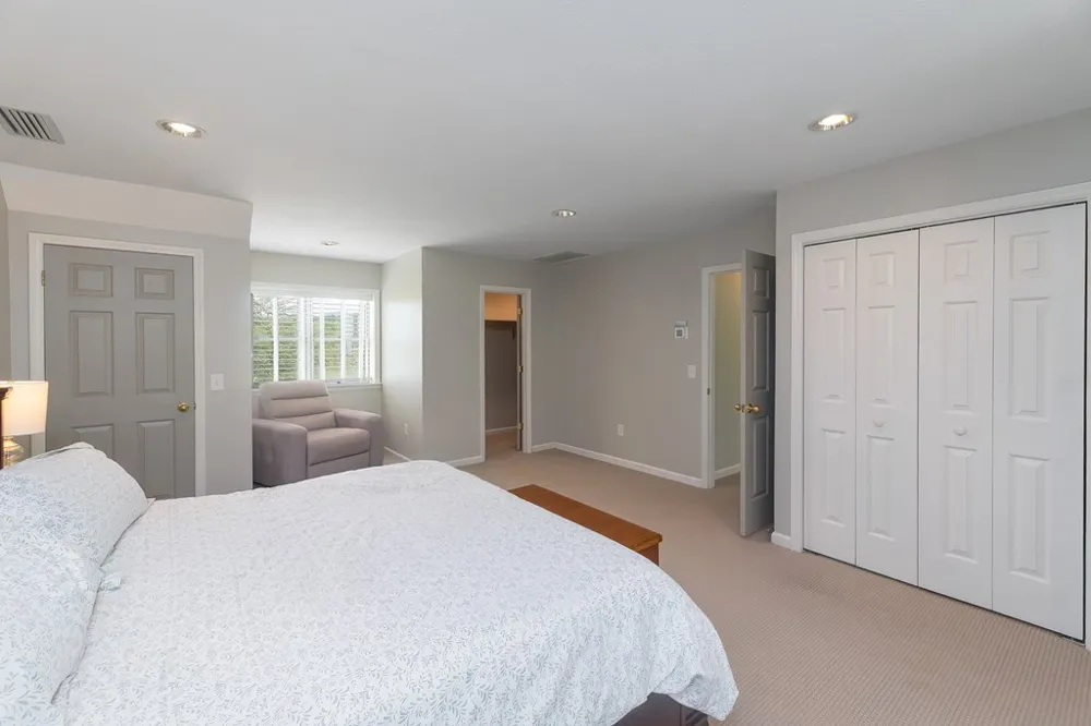 LAUREN LN Franklin, NC 28734