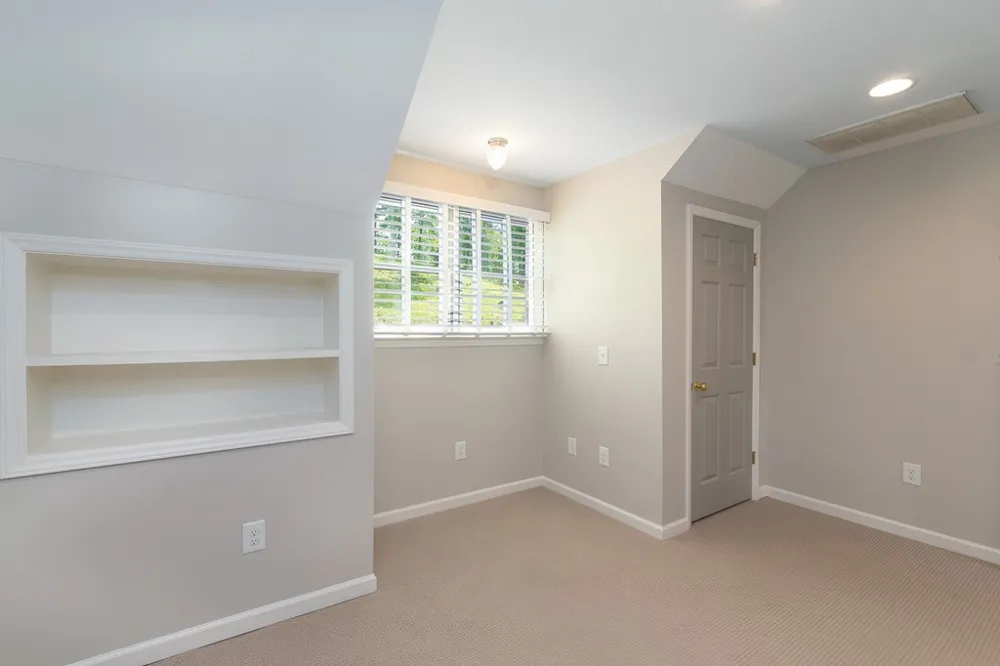 LAUREN LN Franklin, NC 28734