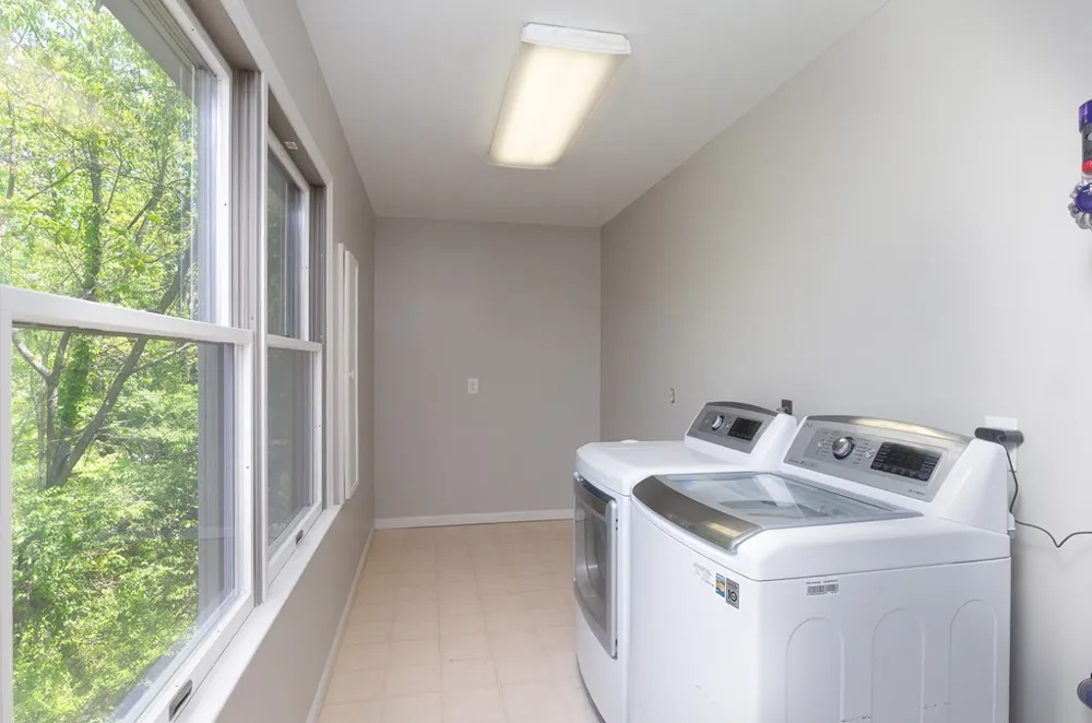 LAUREN LN Franklin, NC 28734