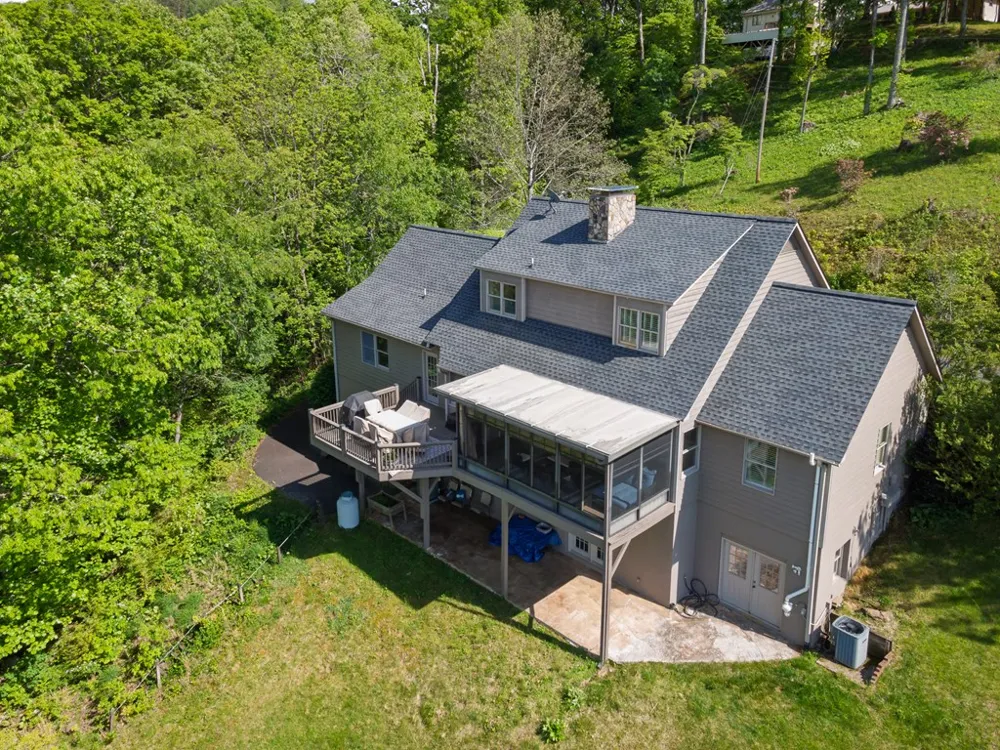 LAUREN LN Franklin, NC 28734