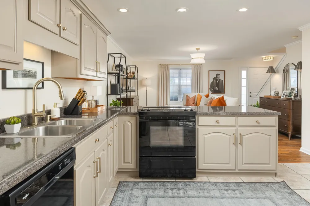 2205 Old Ivy Way Dalton, GA 30720