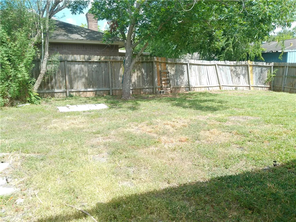 5230 Edinburg Circle Corpus Christi, TX 78413