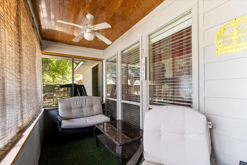 425 Legendary Lane Gun Barrel City, TX 75156