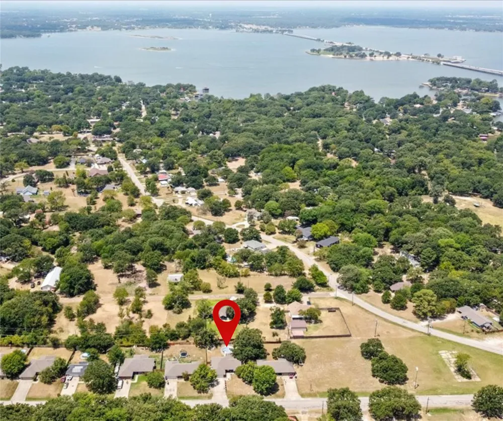 425 Legendary Lane Gun Barrel City, TX 75156