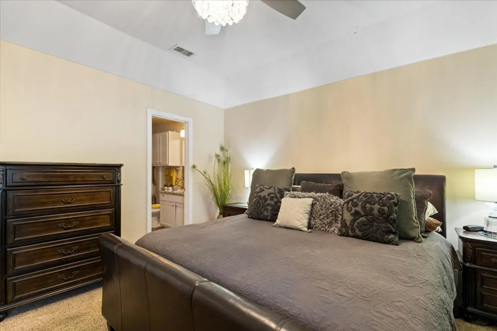 425 Legendary Lane Gun Barrel City, TX 75156