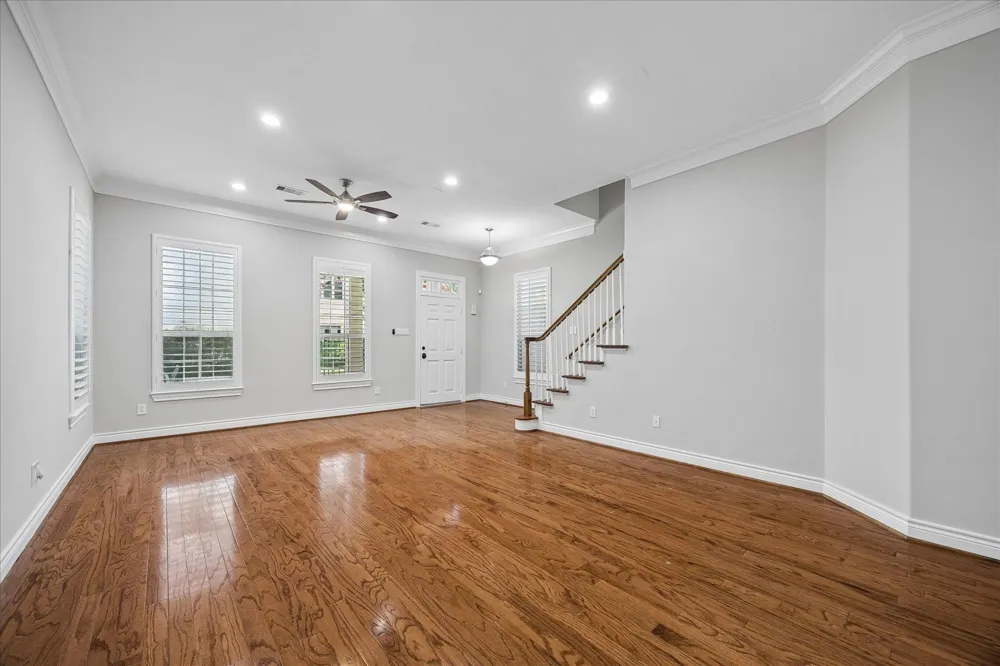 5818 Kiam Street Houston, TX 77007
