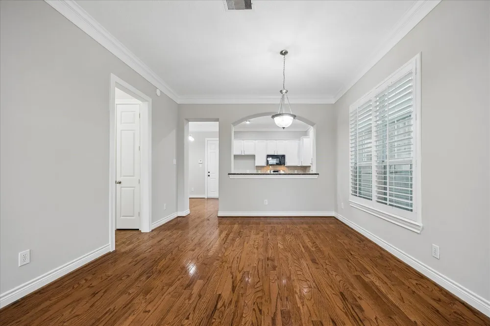 5818 Kiam Street Houston, TX 77007