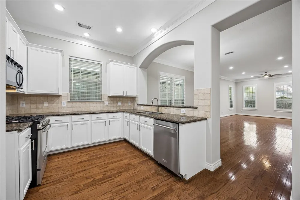 5818 Kiam Street Houston, TX 77007