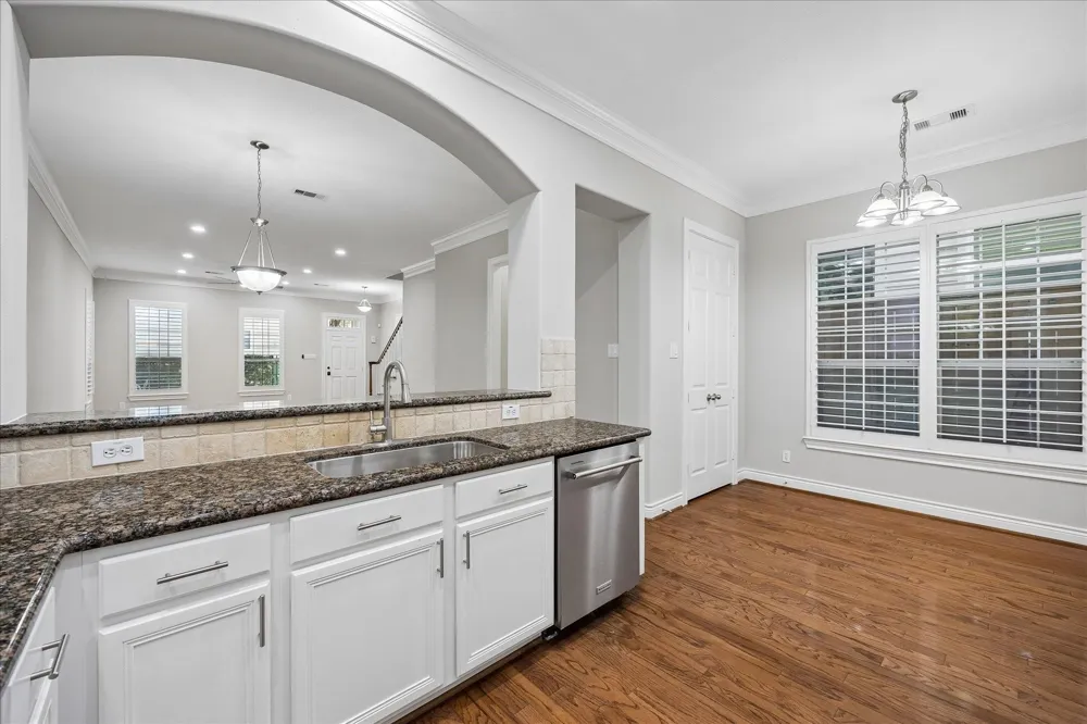 5818 Kiam Street Houston, TX 77007