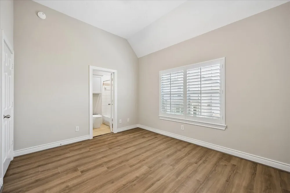 5818 Kiam Street Houston, TX 77007