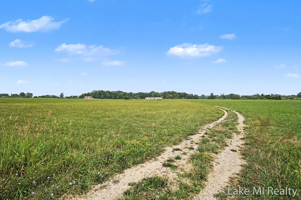 12650 Jefferson Road Deerfield Township, MI 49336