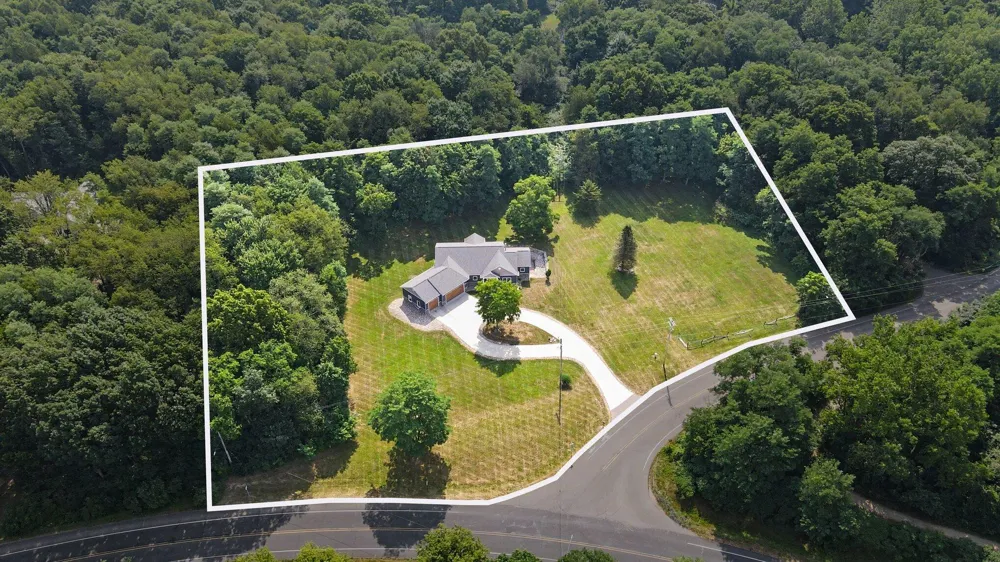 395 S Wattles Road Emmett Charter Township, MI 49014
