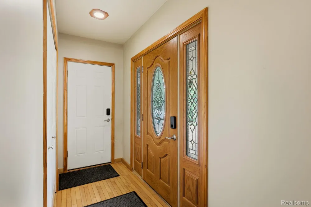 1215 Oakwood Road Brandon Charter Township, MI 48462