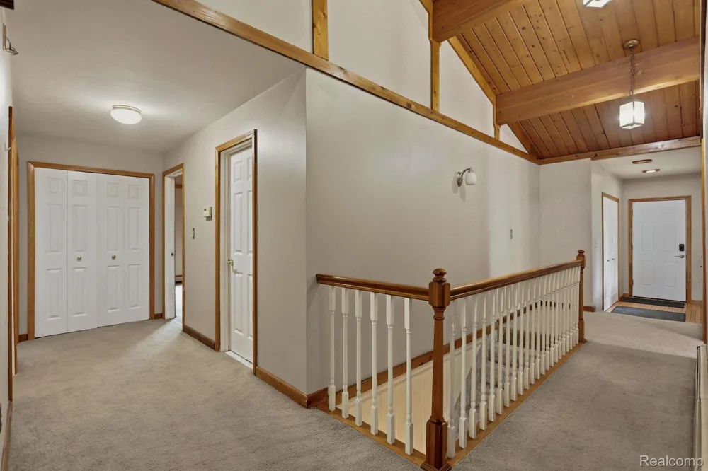 1215 Oakwood Road Brandon Charter Township, MI 48462
