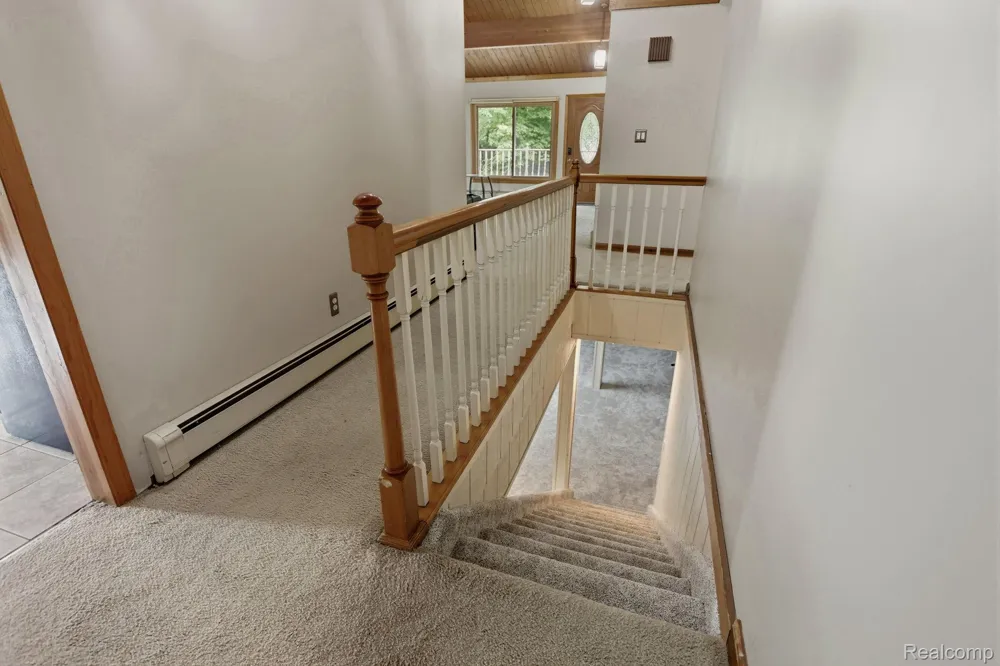 1215 Oakwood Road Brandon Charter Township, MI 48462