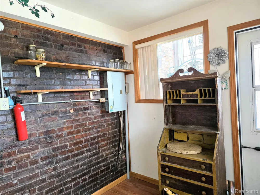 6029 Fulton Street Mayville Village, MI 48744