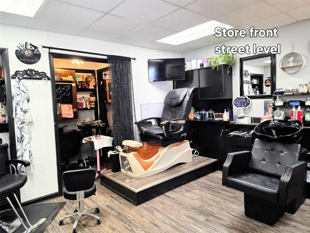 6029 Fulton Street Mayville Village, MI 48744