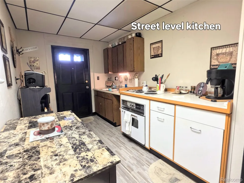 6029 Fulton Street Mayville Village, MI 48744