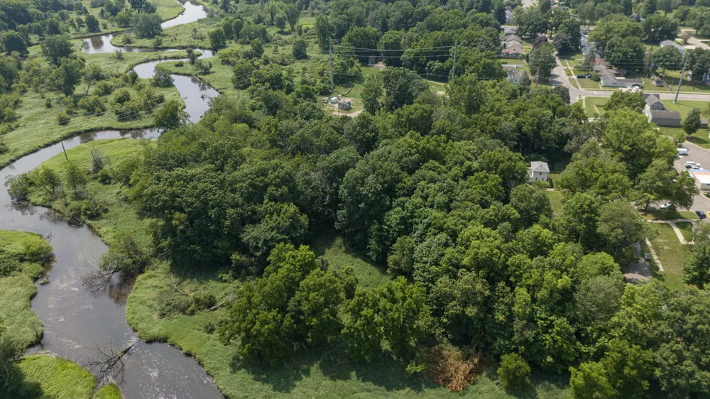 631 Douglas Avenue Three Rivers City, MI 49093