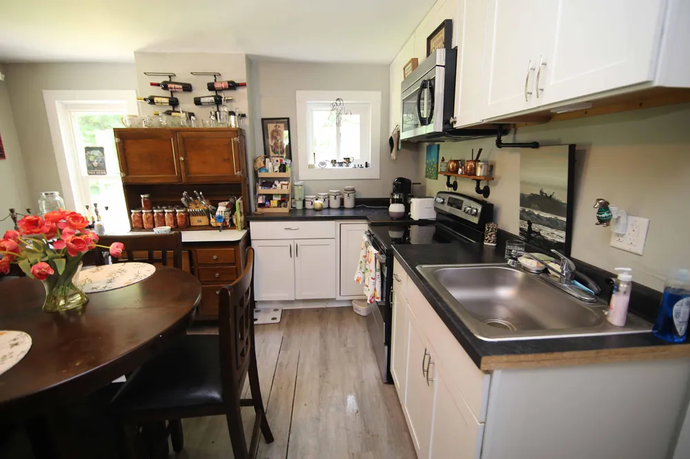 631 Douglas Avenue Three Rivers City, MI 49093
