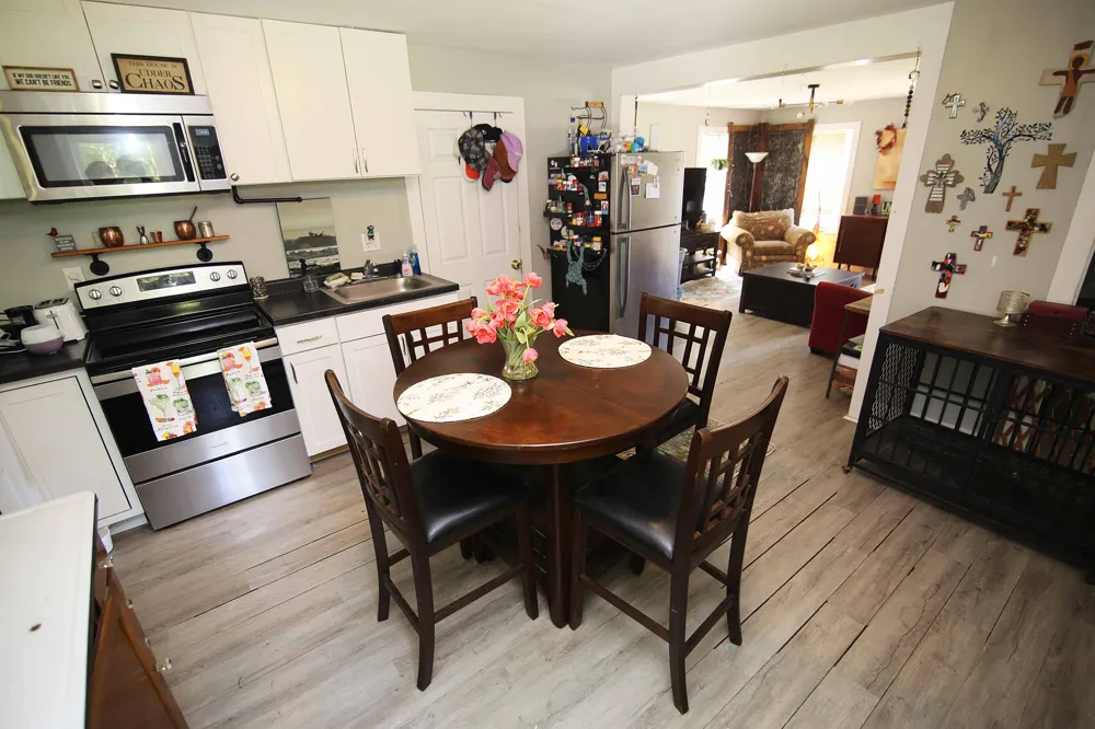 631 Douglas Avenue Three Rivers City, MI 49093