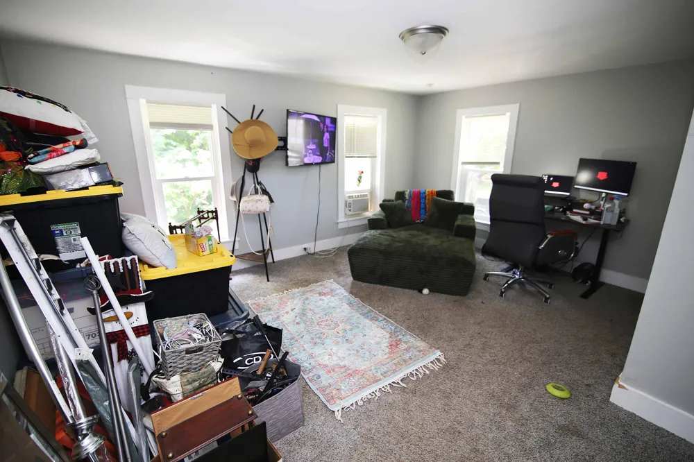 631 Douglas Avenue Three Rivers City, MI 49093