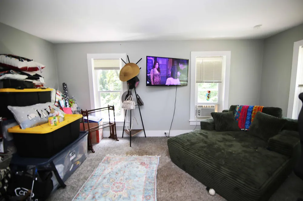 631 Douglas Avenue Three Rivers City, MI 49093