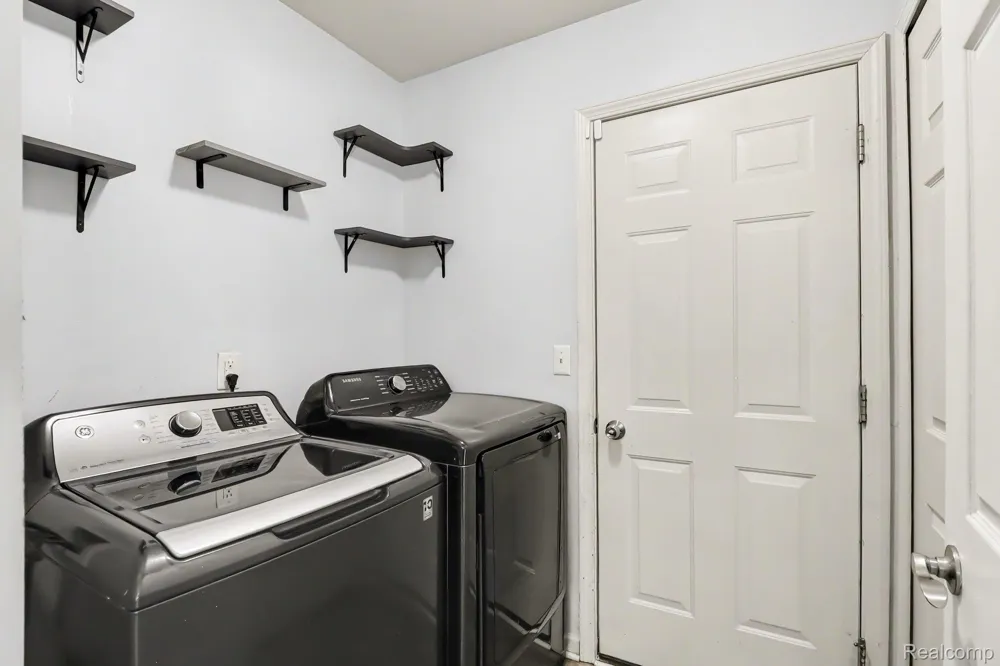 14286 Marshall Drive Redford Charter Township, MI 48239
