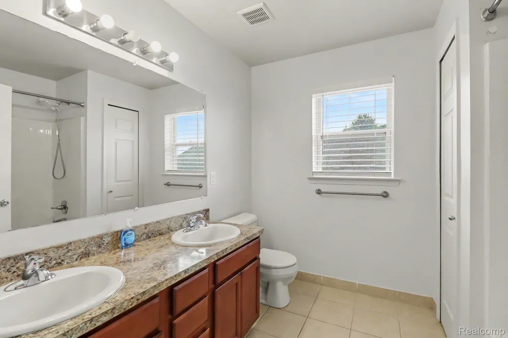 14286 Marshall Drive Redford Charter Township, MI 48239