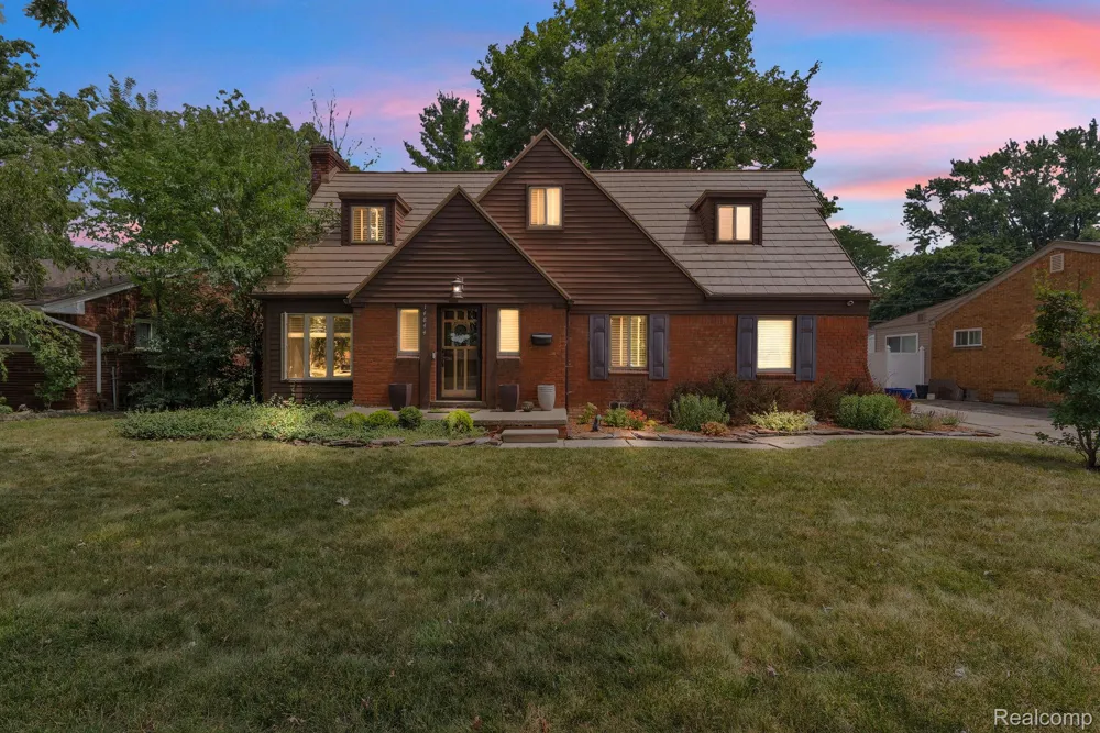 14844 Inkster Road Redford Charter Township, MI 48239