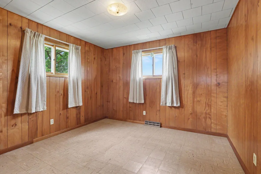 524 Hubbell Road Orleans Township, MI 48865