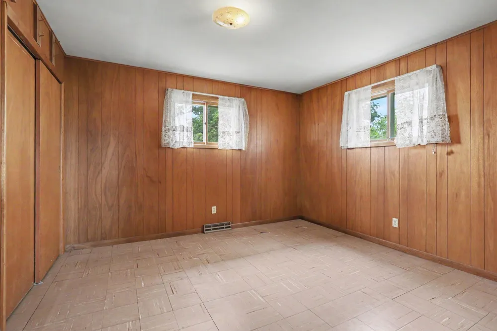 524 Hubbell Road Orleans Township, MI 48865