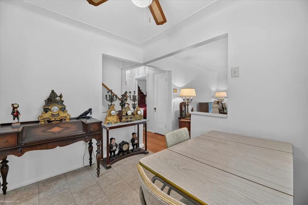 1114 Burlington Drive Mt Clemens City, MI 48043