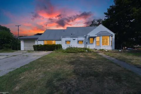 1114 Burlington Drive