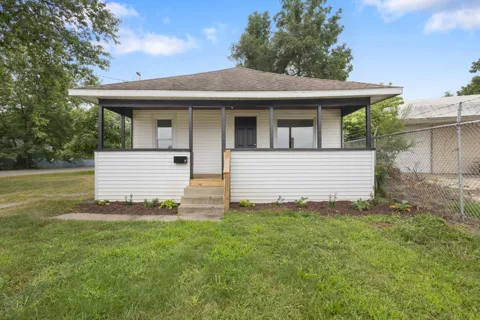 7 Avenue B