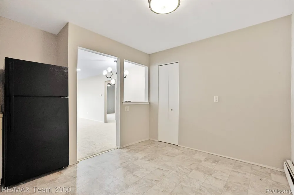 26305 W 7 Mile Road #101 Redford Charter Township, MI 48240