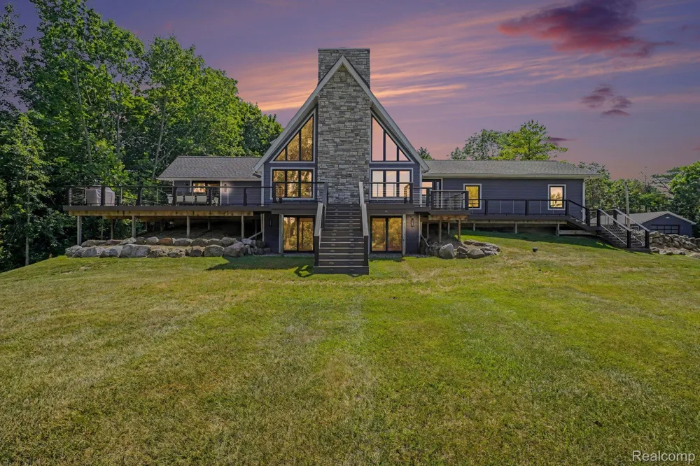 3900 Waterland Drive Hadley Township, MI 48455