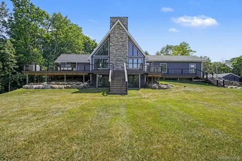 3900 Waterland Drive
